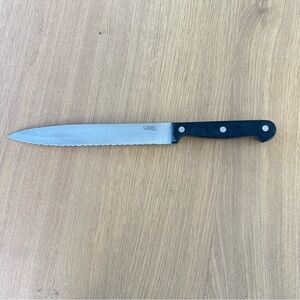 Ginsu 8" Serrated Knife  Stainless Steel Black Rivet Handle Stainless Steel